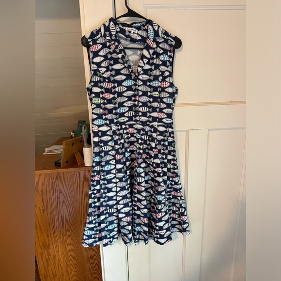 Unique Vintage Navy & Rainbow Fish Print Flare Dress, size large - Picture 3 of 6